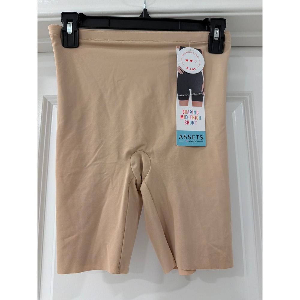 Assets by Spanx Shaping Mid-Thigh Short Women Medium Pure Beige Tummy Control